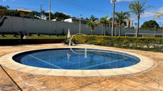 Excelente casa no Condomínio Portella  4 suítes e piscina