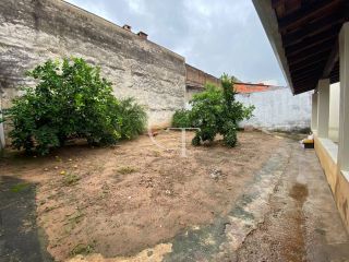 Casa Para Alugar com 03 Dormitórios sendo 01 suíte - Potiguara em Itu