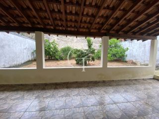 Casa Para Alugar com 03 Dormitórios sendo 01 suíte - Potiguara em Itu