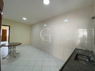 Casa Para Alugar com 03 Dormitórios sendo 01 suíte - Potiguara em Itu