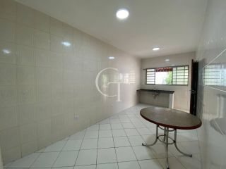 Casa Para Alugar com 03 Dormitórios sendo 01 suíte - Potiguara em Itu