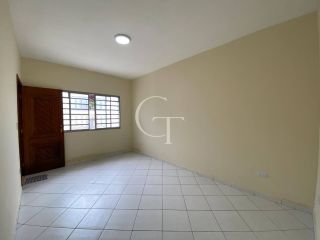 Casa Para Alugar com 03 Dormitórios sendo 01 suíte - Potiguara em Itu