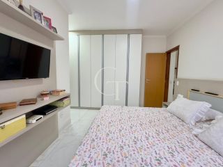 Casa Térrea com Piscina à Venda no Condomínio Gardenville - Itu SP