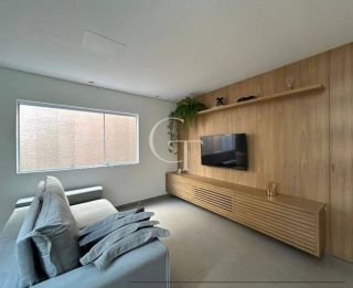 Casa com 3 Dormitórios à Venda no Condomínio Reserva dos Pinheiros