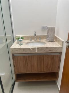 Casa com Jacuzzi à Venda no Condomínio Reserva dos Pinheiros