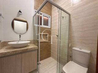 Casa à Venda no Condomínio Portal dos Sabiás