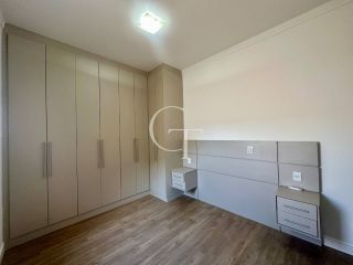 Casa à Venda no Condomínio Portal dos Sabiás