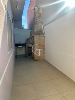 Casa à Venda no Condomínio Portal dos Sabiás