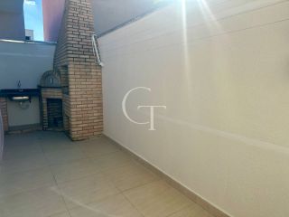 Casa à Venda no Condomínio Portal dos Sabiás