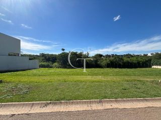 Terreno à Venda de 368,27m² no Condomínio Una