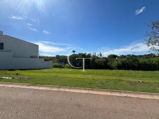 Terreno à Venda de 368,27m² no Condomínio Una