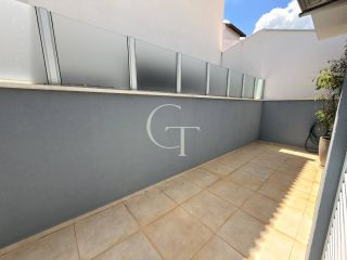 Casa à Venda com 3 Suítes no Condomínio Aldea De Espanha