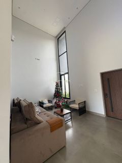 Casa Alto Padrão à Venda no Condomínio Santa Mônica em Itu com 3 Suítes, Espaço Gourmet e Quintal Amplo