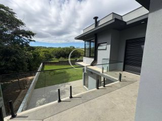 Casa Alto Padrão à Venda no Condomínio Santa Mônica em Itu com 3 Suítes, Espaço Gourmet e Quintal Amplo