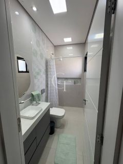 Casa Alto Padrão à Venda no Condomínio Santa Mônica em Itu com 3 Suítes, Espaço Gourmet e Quintal Amplo