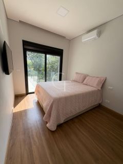 Casa Alto Padrão à Venda no Condomínio Santa Mônica em Itu com 3 Suítes, Espaço Gourmet e Quintal Amplo