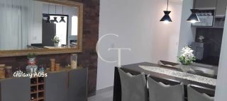 Casa à Venda no Condomínio Reserva dos Pinheiros