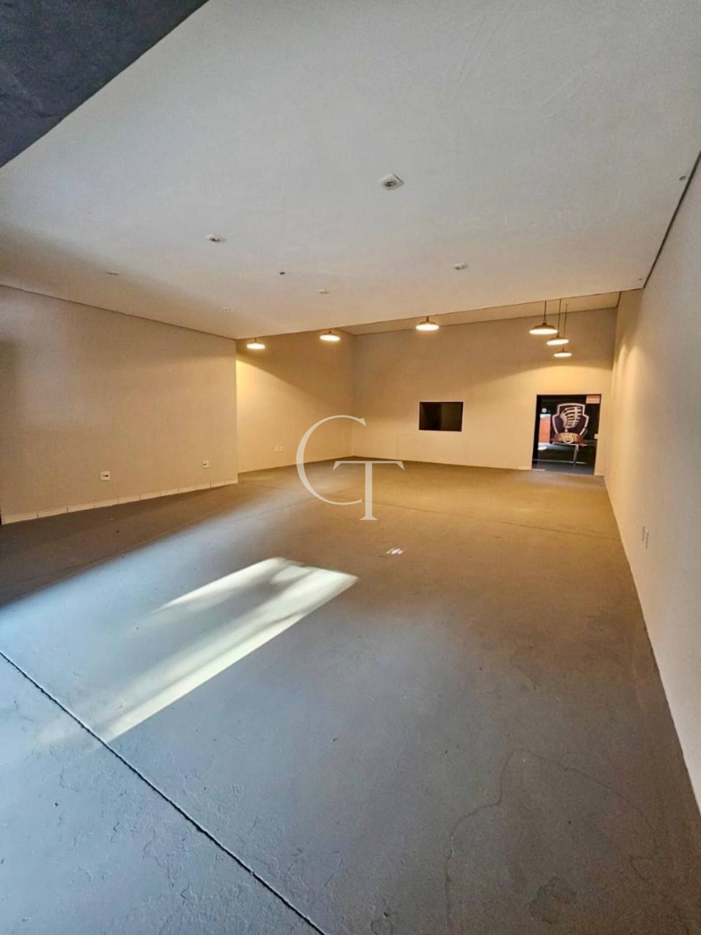 Grande Salão para Locação no Bairro Itu Novo Centro