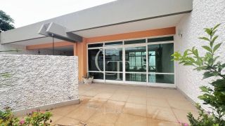 CASA COMERCIAL AMPLA no CENTRO DE ITU PARA  ALUGAR  ÁREA EXTERNA,CLÍNICA,CONSULTÓRIO OU EMPRESA