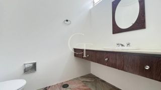 CASA COMERCIAL AMPLA no CENTRO DE ITU PARA  ALUGAR  ÁREA EXTERNA,CLÍNICA,CONSULTÓRIO OU EMPRESA