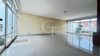 CASA COMERCIAL AMPLA no CENTRO DE ITU PARA  ALUGAR  ÁREA EXTERNA,CLÍNICA,CONSULTÓRIO OU EMPRESA