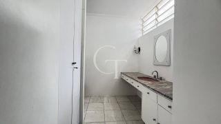 CASA COMERCIAL AMPLA no CENTRO DE ITU PARA  ALUGAR  ÁREA EXTERNA,CLÍNICA,CONSULTÓRIO OU EMPRESA