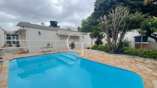 CASA COMERCIAL AMPLA no CENTRO DE ITU PARA  ALUGAR  ÁREA EXTERNA,CLÍNICA,CONSULTÓRIO OU EMPRESA