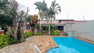 CASA COMERCIAL AMPLA no CENTRO DE ITU PARA  ALUGAR  ÁREA EXTERNA,CLÍNICA,CONSULTÓRIO OU EMPRESA