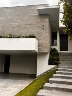 Casa com 3 Suítes à Venda no Condomínio Gardenville - Itu SP