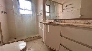 Apartamento para Alugar com 03 Domitórios - Edifício Villa Bianca