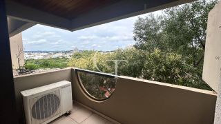 Apartamento para Alugar com 03 Domitórios - Edifício Villa Bianca