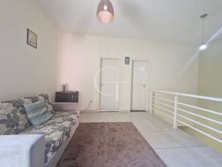 Casa à Venda em Itu | Sobrado 3 Dormitórios com Suíte e Quintal | Próximo ao Tenda | Aceita Permuta Maxim ou Recanto dos Pássaros