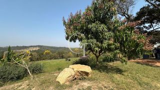 Sítio Para Vender com 04 quartos 01 suítes, com linda capela em Itu