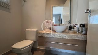 Casa térrea de esquina com piscina no Condomínio Fazenda Palmeiras Imperiais em Salto | 3 suítes | ao lado da área verde | aceita permuta