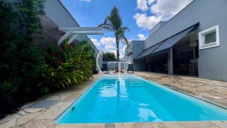 Casa térrea de esquina com piscina no Condomínio Fazenda Palmeiras Imperiais em Salto | 3 suítes | ao lado da área verde | aceita permuta