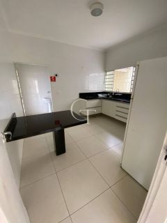 Casa para locação no Bairro Brasil 3 dormitórios sendo 1 suite