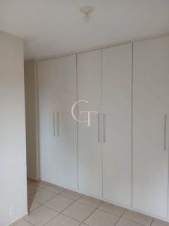 Apartamento com suíte no condômino Spazio Ilha di Fiori