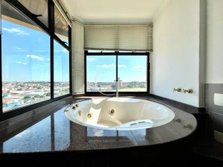 Apartamento de Alto Padrão para Locação no Edifício Flamboyant em Itu | 287 m² privativos | 4 vagas | 1 por andar