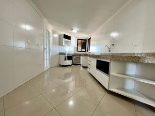 Apartamento de Alto Padrão para Locação no Edifício Flamboyant em Itu | 287 m² privativos | 4 vagas | 1 por andar