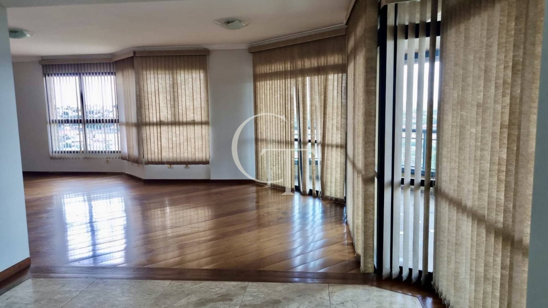 Apartamento para Locação no Flamboyant Itu | 287m², 1 por Andar, Vista Privilegiada e Alto Padrão