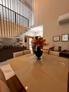 Casa com 3 Suítes à Venda no Condomínio UNA em Itu