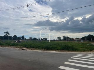 Lote / Terreno de Condomínio Para Vender no bairro Buru em Salto