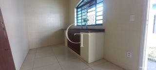 Casa comercial para locação no bairro Brasil