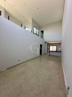 Casa de Condomínio Para Vender com  3 suítes  em Itu 