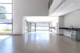 CASA ALTO PADRÃO CONDOMÍNIO UNA ITU | TERRENO DIFERENCIADO 555M² | 4 SUÍTES | PISCINA COM SPA | NOVA 2025