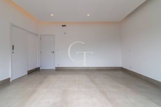 CASA ALTO PADRÃO CONDOMÍNIO UNA ITU | TERRENO DIFERENCIADO 555M² | 4 SUÍTES | PISCINA COM SPA | NOVA 2025