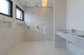 CASA ALTO PADRÃO CONDOMÍNIO UNA ITU | TERRENO DIFERENCIADO 555M² | 4 SUÍTES | PISCINA COM SPA | NOVA 2025