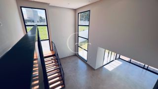 CASA ALTO PADRÃO CONDOMÍNIO UNA ITU | TERRENO DIFERENCIADO 555M² | 4 SUÍTES | PISCINA COM SPA | NOVA 2025