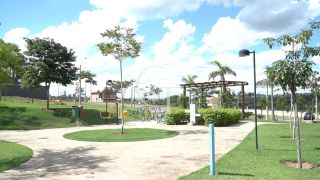 Casa nova com piscina à venda no Reserva Central Parque em Itu | 3 dormitórios, suíte com closet, esquina e próxima à portaria