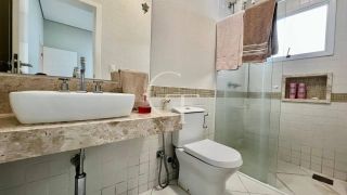 Casa à venda no Palmeiras Imperiais em Salto | 4 suítes, suíte térrea, lareira, gourmet completo e alto padrão